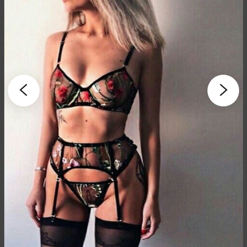 Embroidered Lingerie Set NWOT